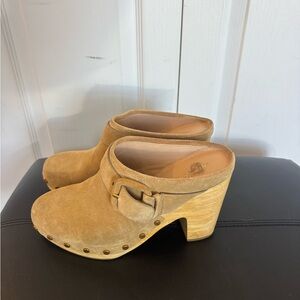 Veronica Beard Tan Suede Mules